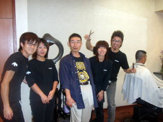 �J���A�Q��������́A�ق����炩��